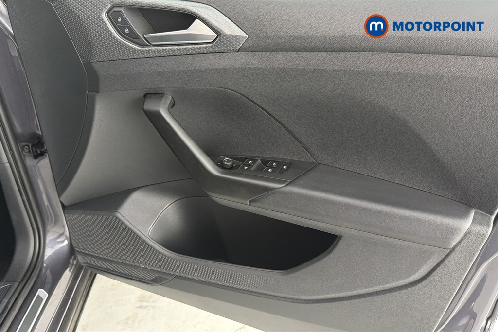 Volkswagen T-Cross R-Line Manual Petrol SUV - Stock Number (1664006) - 18th supplementary image