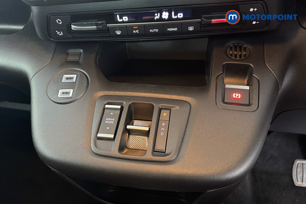 Vauxhall Combo Life Ultimate Xl Automatic Electric People Carrier - Stock Number (1664077) - 15th supplementary image