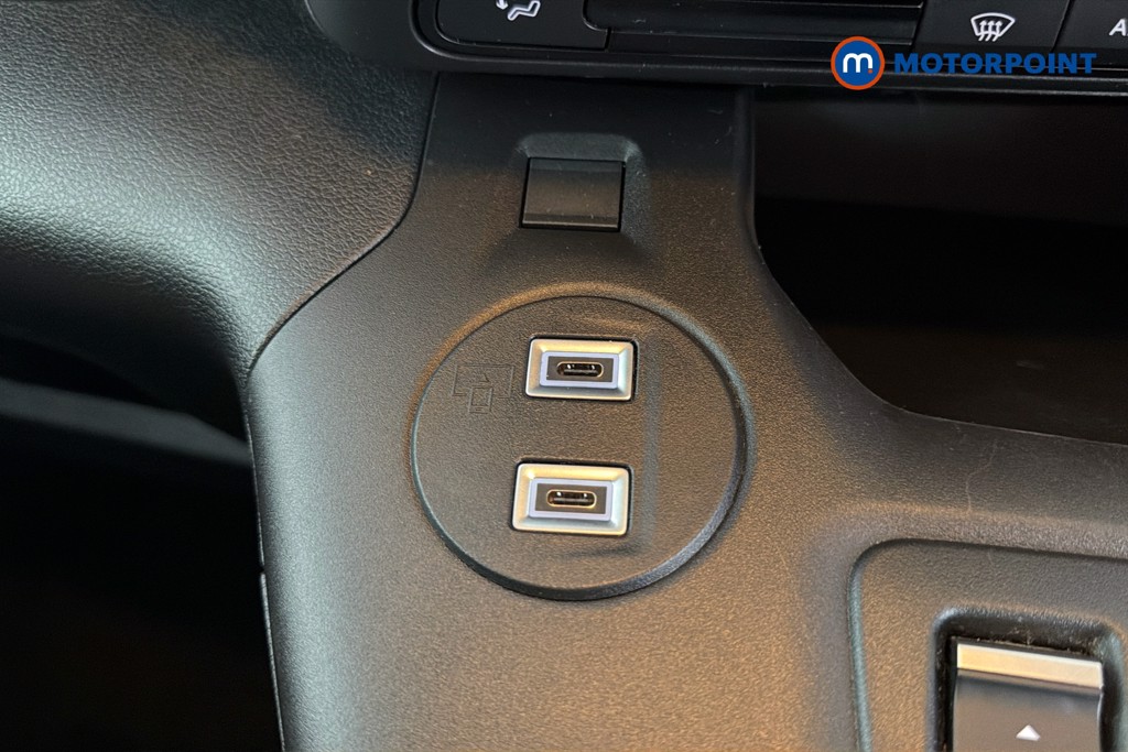 Vauxhall Combo Life Ultimate Xl Automatic Electric People Carrier - Stock Number (1664077) - 17th supplementary image