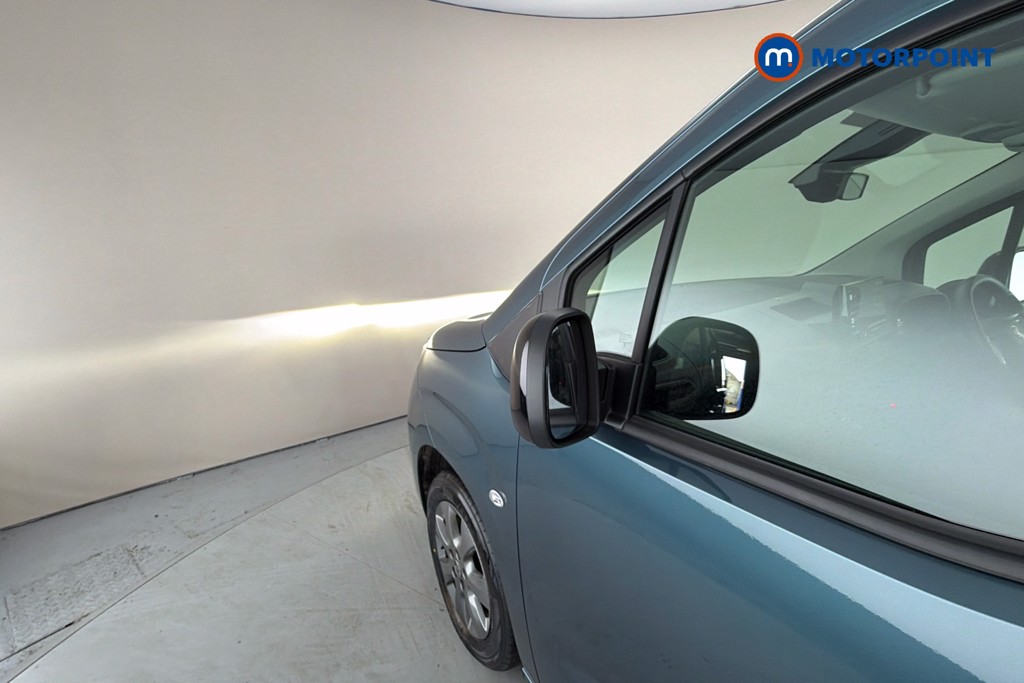 Vauxhall Combo Life Ultimate Xl Automatic Electric People Carrier - Stock Number (1664077) - 43rd supplementary image