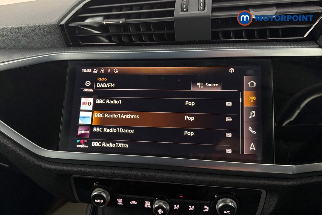 Audi Q3 S Line Manual Petrol SUV - Stock Number (1664240) - 9th supplementary image