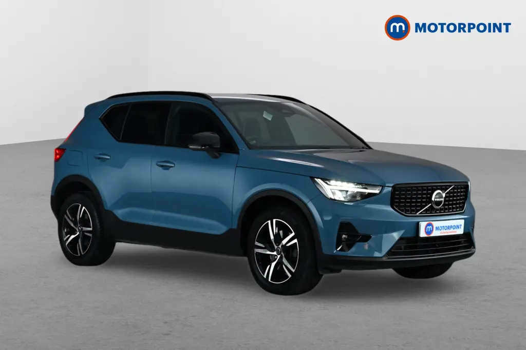 2022 Volvo XC40