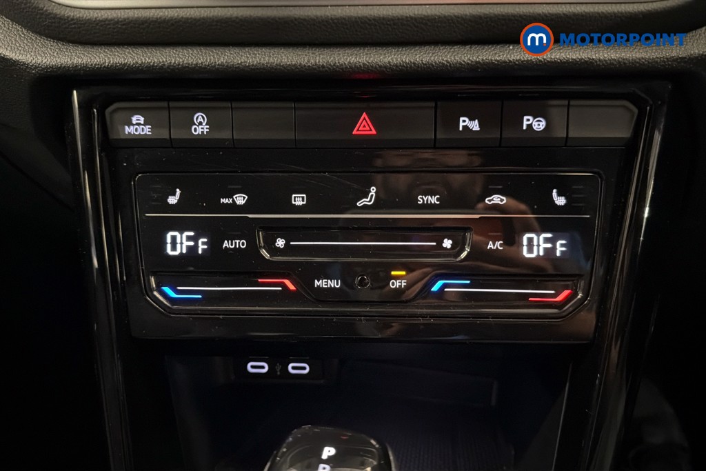 Volkswagen T-Roc R-Line Automatic Diesel SUV - Stock Number (1664263) - 12th supplementary image