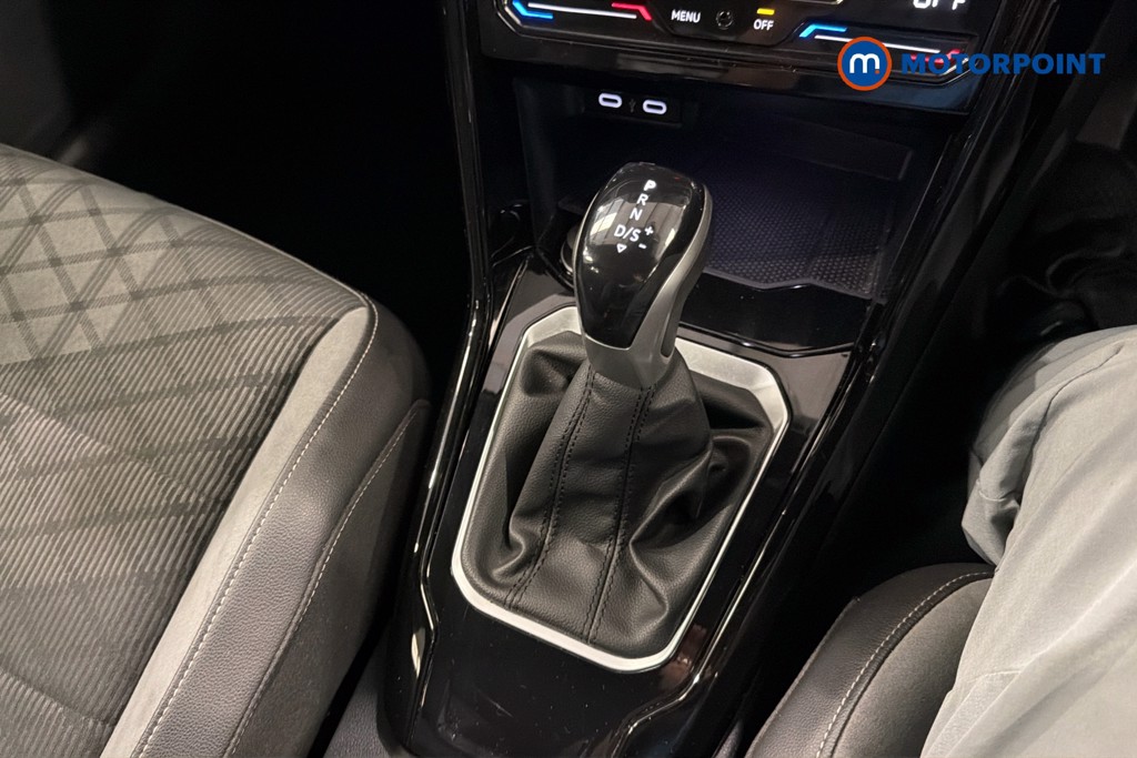Volkswagen T-Roc R-Line Automatic Diesel SUV - Stock Number (1664263) - 15th supplementary image