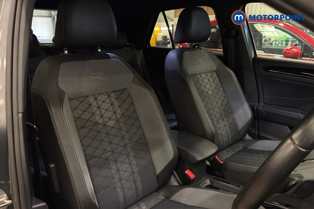 Volkswagen T-Roc R-Line Automatic Diesel SUV - Stock Number (1664263) - 22nd supplementary image