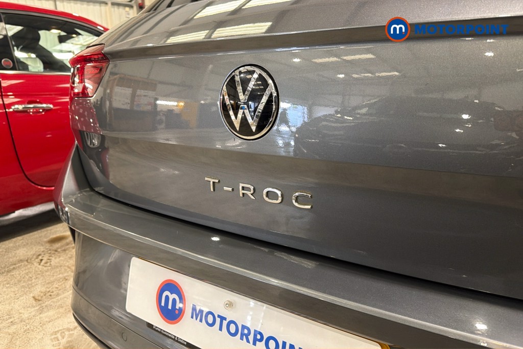 Volkswagen T-Roc R-Line Automatic Diesel SUV - Stock Number (1664263) - 37th supplementary image