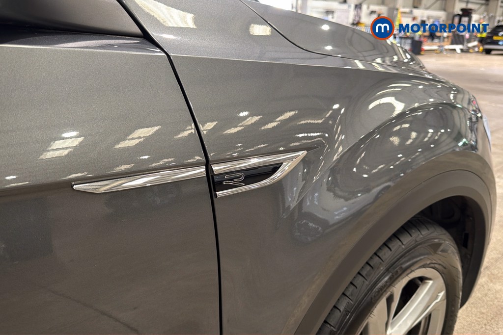 Volkswagen T-Roc R-Line Automatic Diesel SUV - Stock Number (1664263) - 46th supplementary image