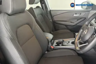 Nissan Qashqai Acenta Premium Manual Petrol SUV - Stock Number (1664310) - 22nd supplementary image