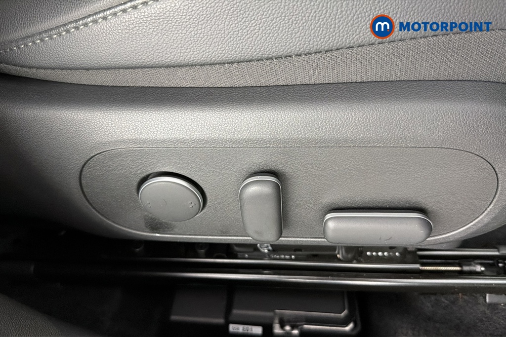 Hyundai Kona Ultimate Automatic Petrol SUV - Stock Number (1664349) - 23rd supplementary image
