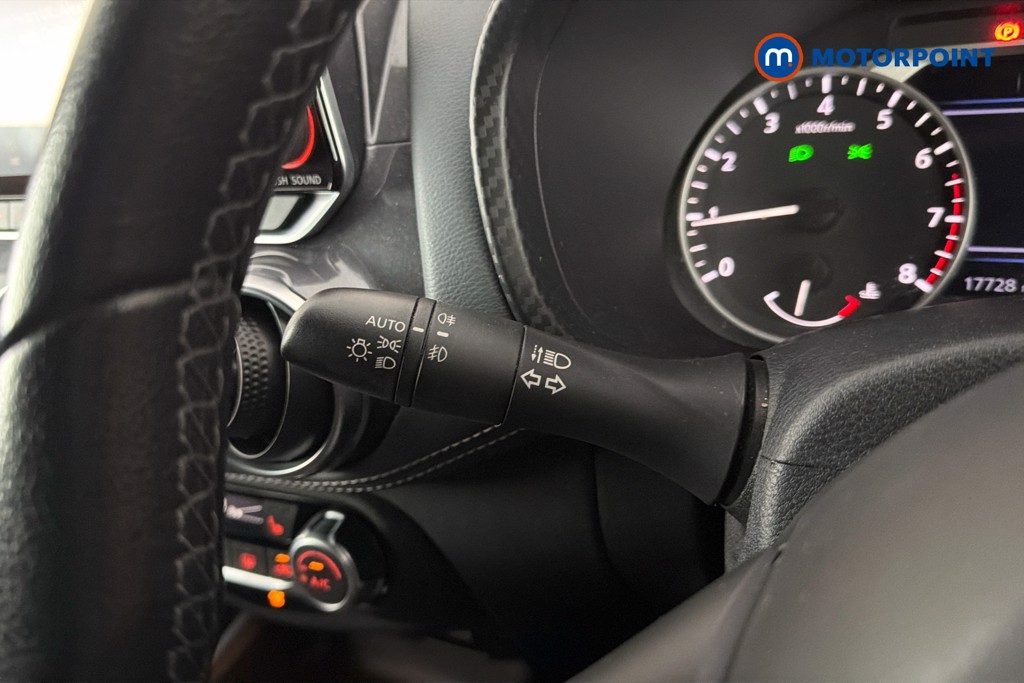 Nissan Juke Tekna Manual Petrol SUV - Stock Number (1664462) - 6th supplementary image