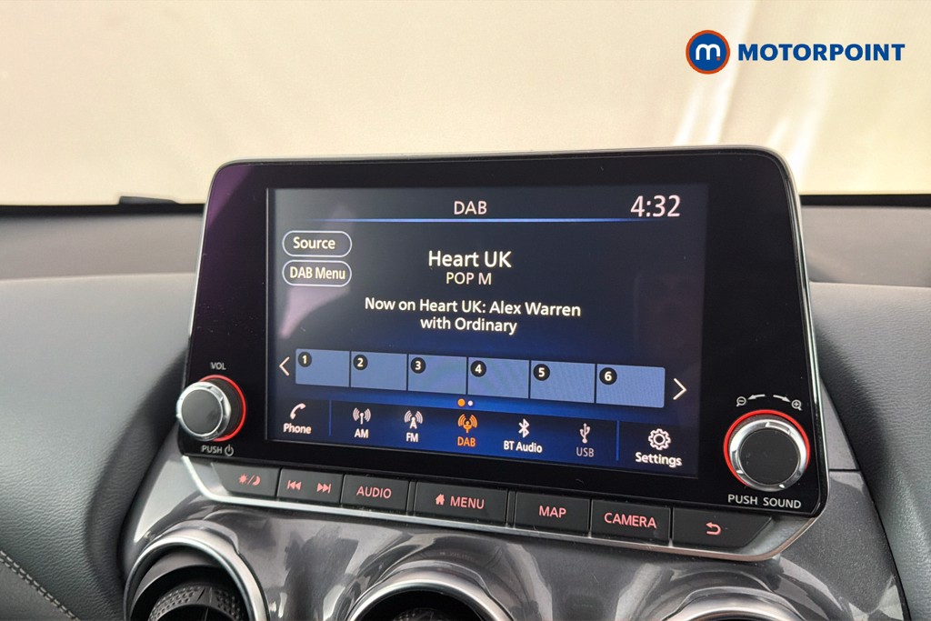 Nissan Juke Tekna Manual Petrol SUV - Stock Number (1664462) - 9th supplementary image