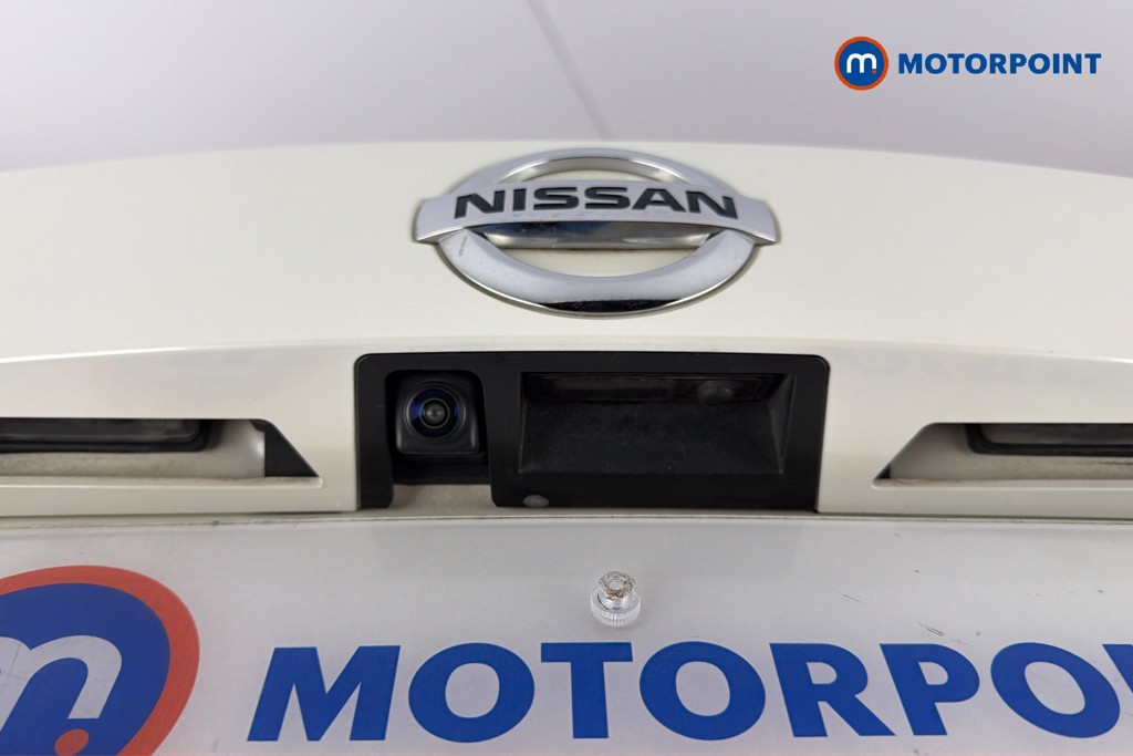Nissan Juke Tekna Manual Petrol SUV - Stock Number (1664462) - 36th supplementary image