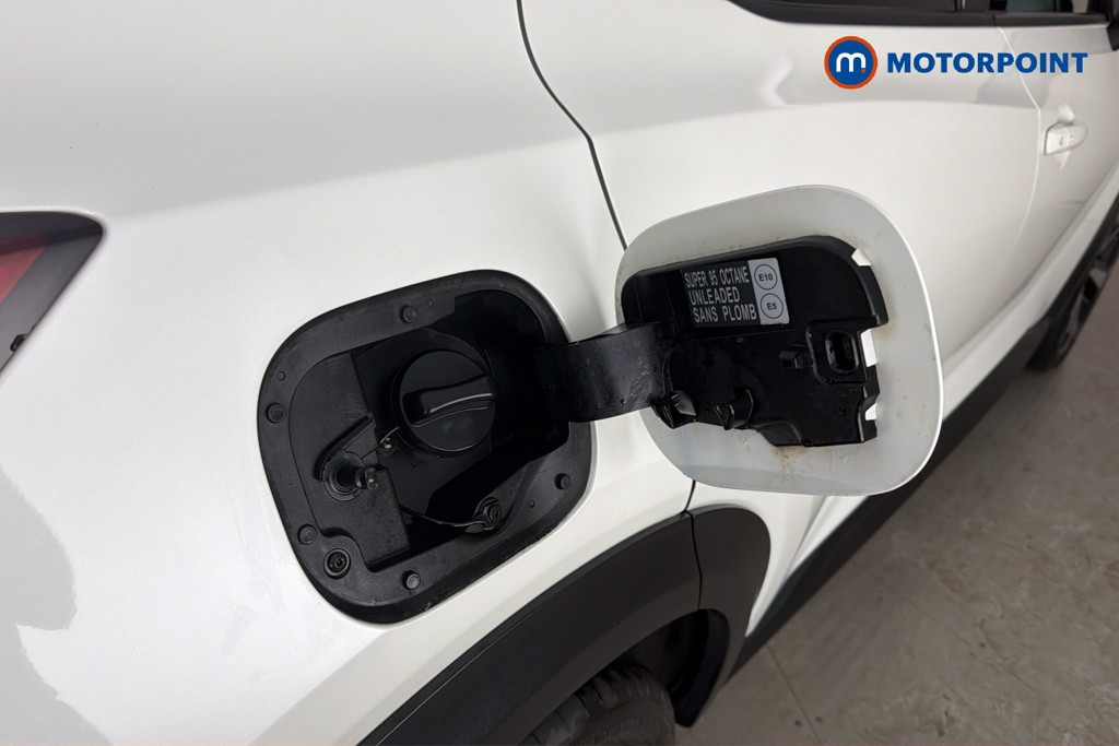 Nissan Juke Tekna Manual Petrol SUV - Stock Number (1664462) - 41st supplementary image