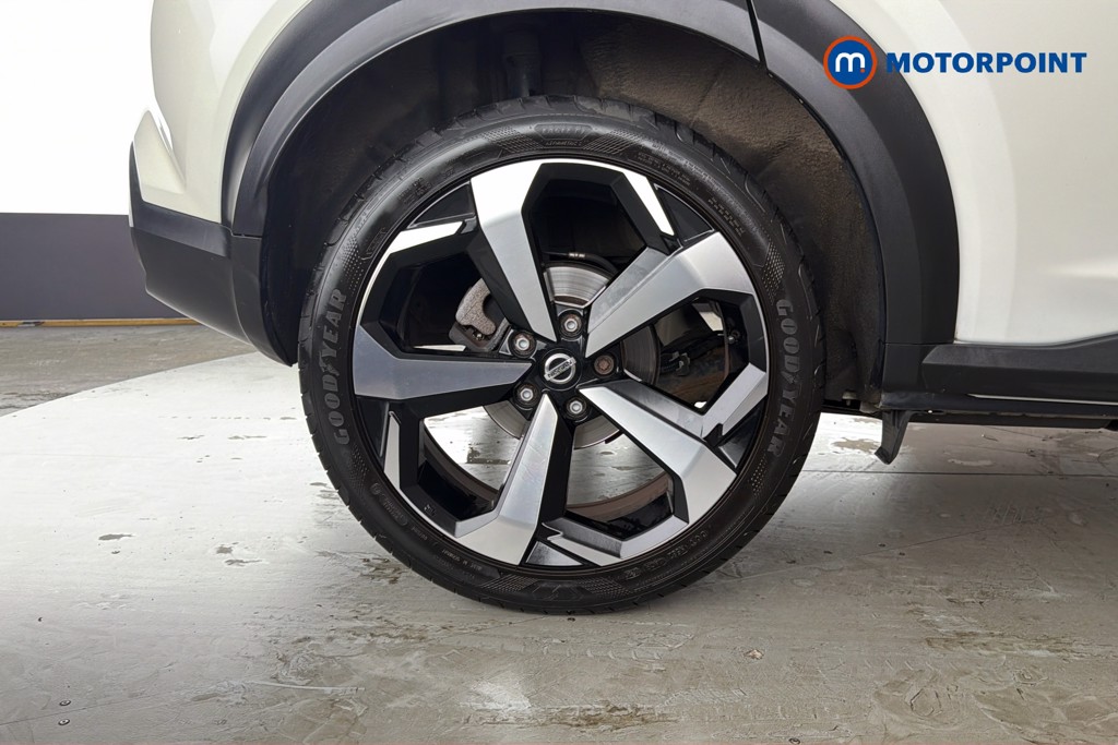 Nissan Juke Tekna Manual Petrol SUV - Stock Number (1664462) - 49th supplementary image
