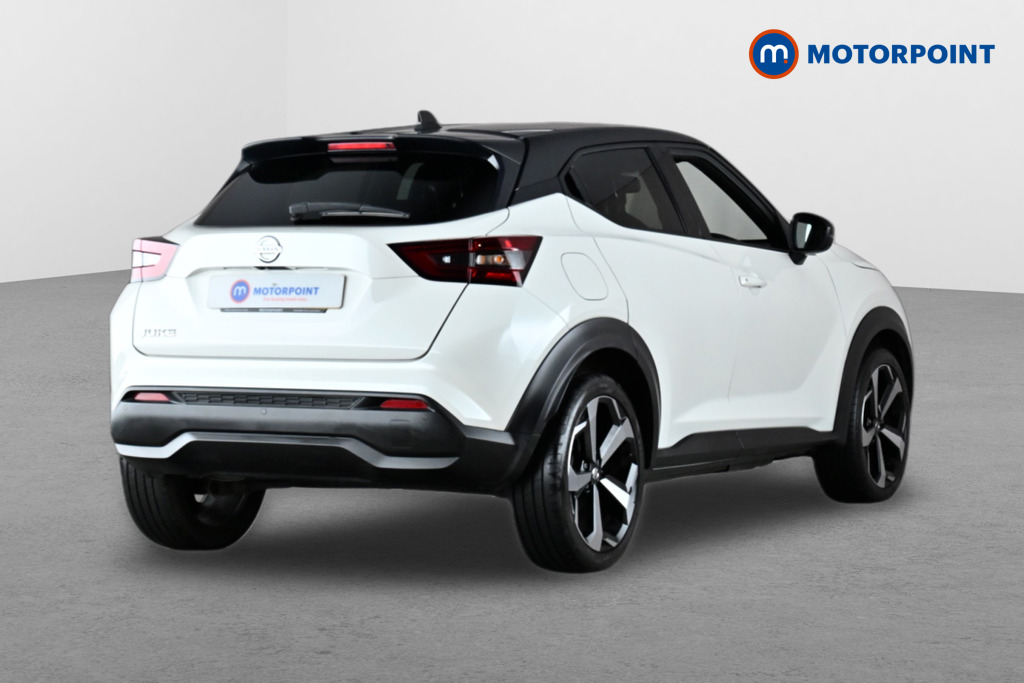 Nissan Juke Tekna Manual Petrol SUV - Stock Number (1664462) - Drivers side rear corner