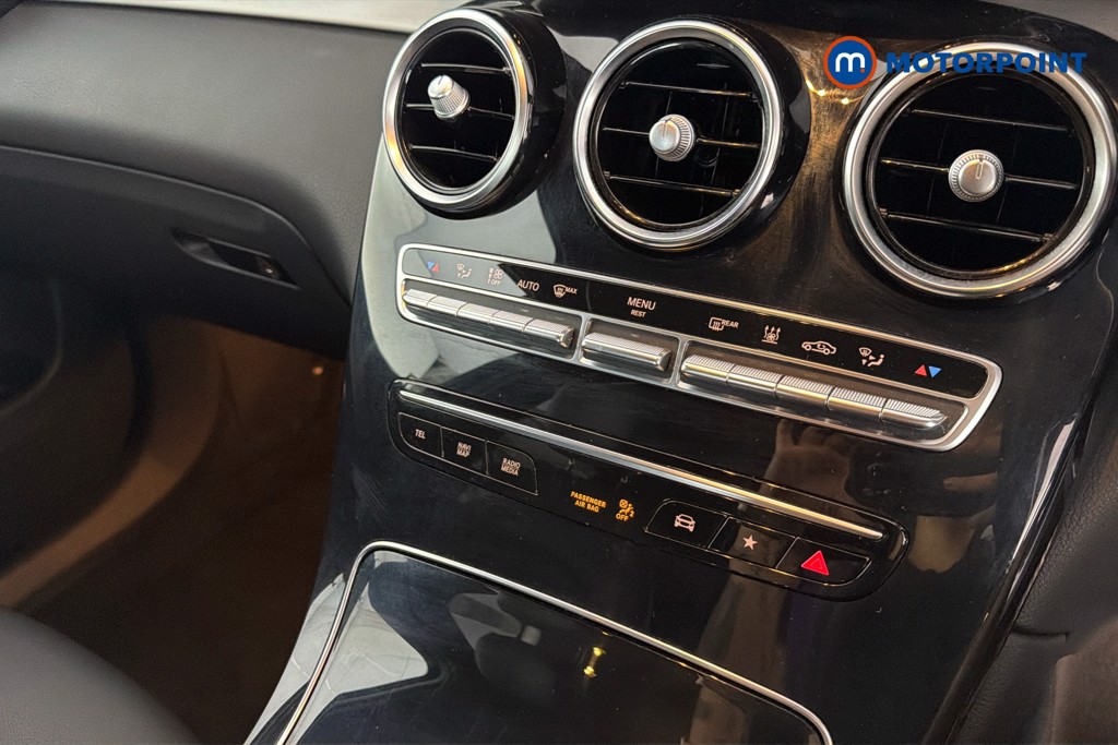 Mercedes-Benz GLC Amg Line Automatic Petrol Plug-In Hybrid SUV - Stock Number (1664510) - 12th supplementary image