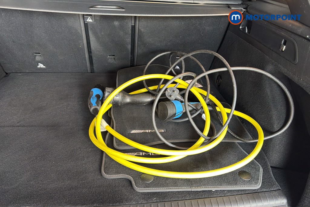 Mercedes-Benz GLC Amg Line Automatic Petrol Plug-In Hybrid SUV - Stock Number (1664510) - 34th supplementary image