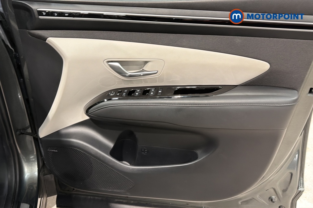 Hyundai Tucson Ultimate Automatic Petrol-Electric Hybrid SUV - Stock Number (1665181) - 18th supplementary image