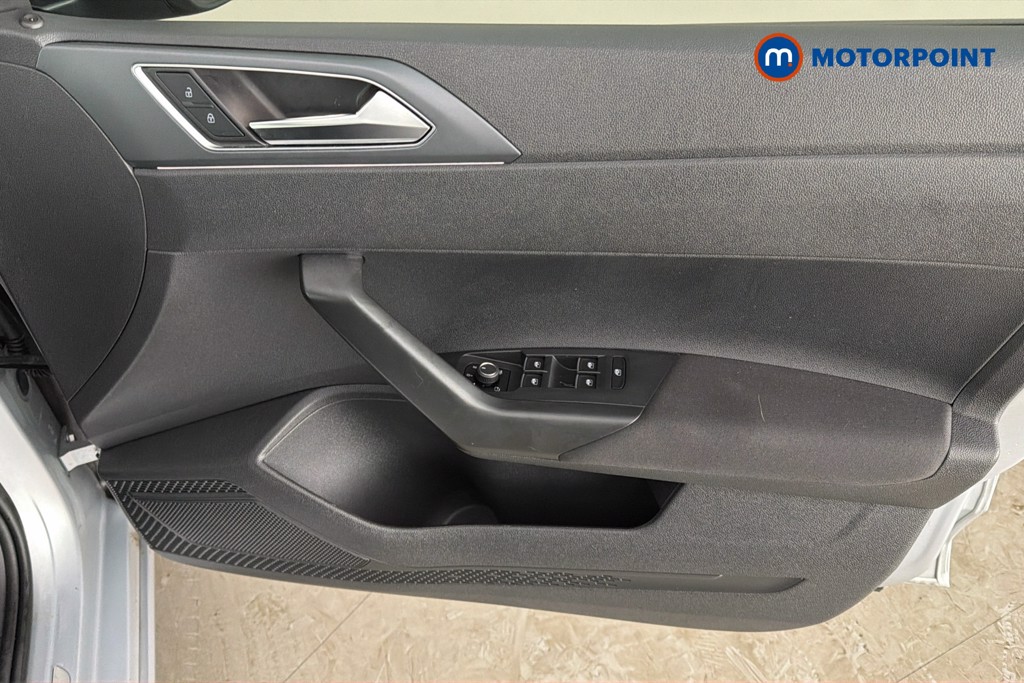Volkswagen Taigo R-Line Manual Petrol SUV - Stock Number (1665269) - 19th supplementary image