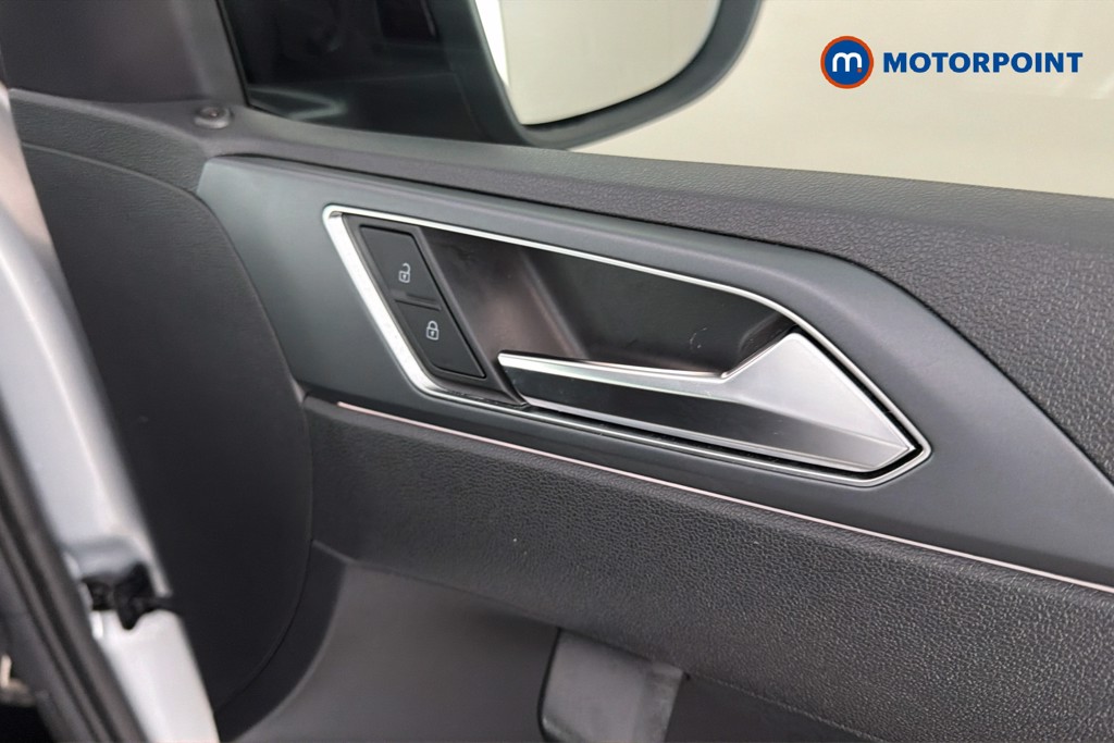 Volkswagen Taigo R-Line Manual Petrol SUV - Stock Number (1665269) - 42nd supplementary image