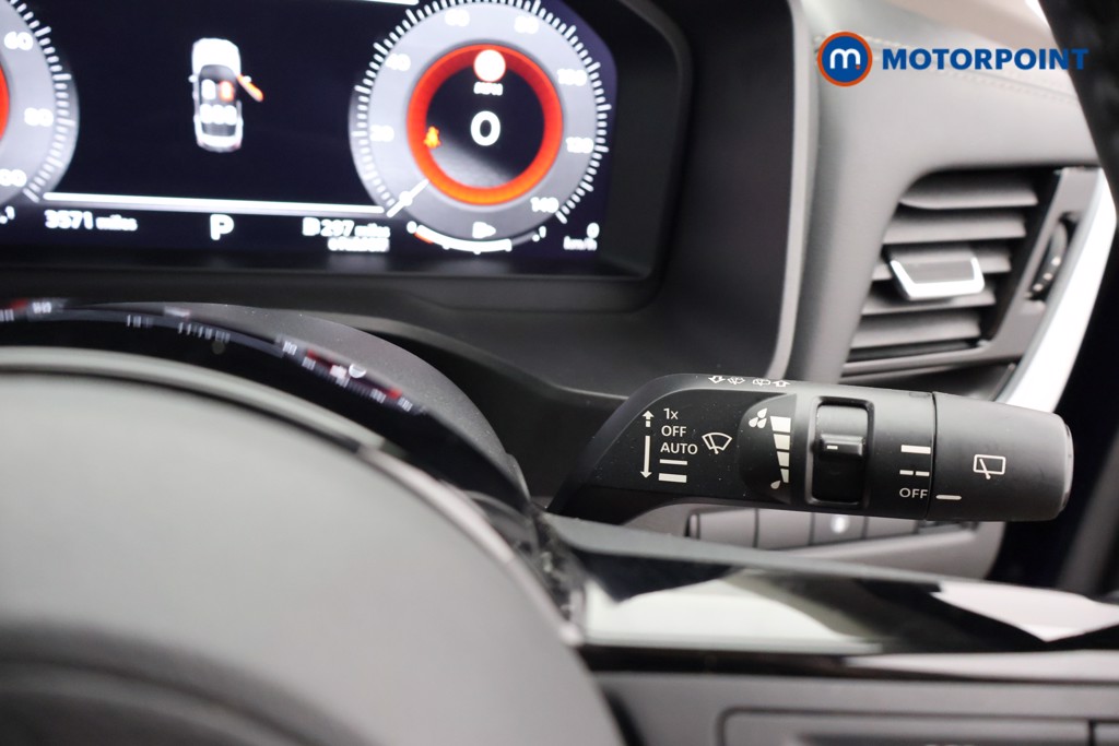 Nissan X-Trail N-Connecta Automatic Petrol-Electric Hybrid SUV - Stock Number (1631284) - 6th supplementary image