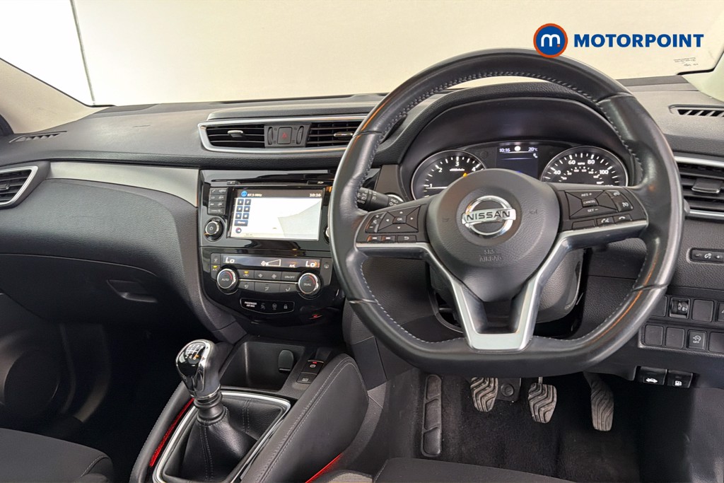 Nissan Qashqai N-Connecta Manual Diesel SUV - Stock Number (1639370) - 2nd supplementary image