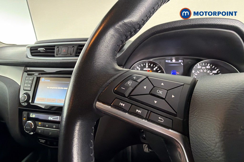 Nissan Qashqai N-Connecta Manual Diesel SUV - Stock Number (1639370) - 3rd supplementary image