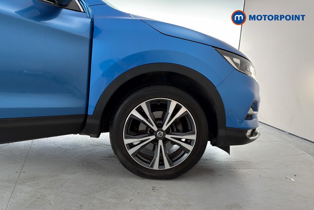 Nissan Qashqai N-Connecta Manual Diesel SUV - Stock Number (1639370) - 50th supplementary image