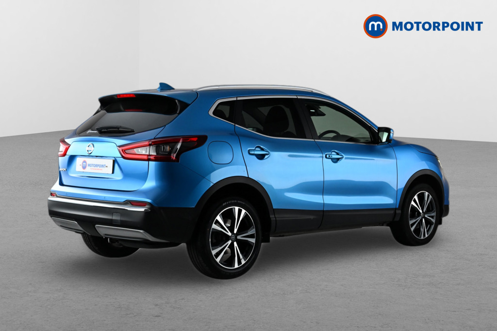 Nissan Qashqai N-Connecta Manual Diesel SUV - Stock Number (1639370) - Drivers side rear corner