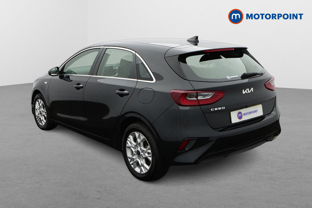 KIA Ceed 2 Manual Petrol Hatchback - Stock Number (1648031) - Passenger side rear corner