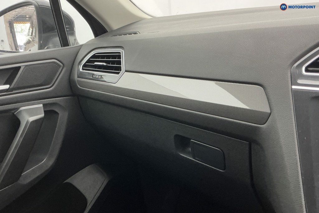 Volkswagen Tiguan Allspace Life Automatic Petrol SUV - Stock Number (1649526) - 18th supplementary image