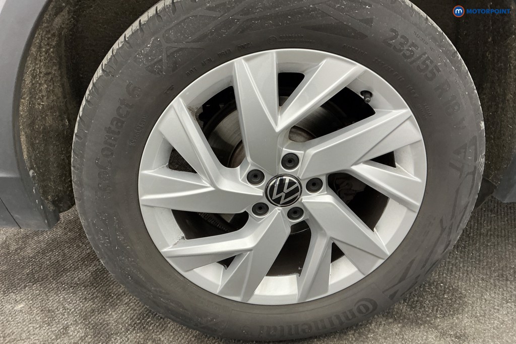Volkswagen Tiguan Allspace Life Automatic Petrol SUV - Stock Number (1649526) - 34th supplementary image