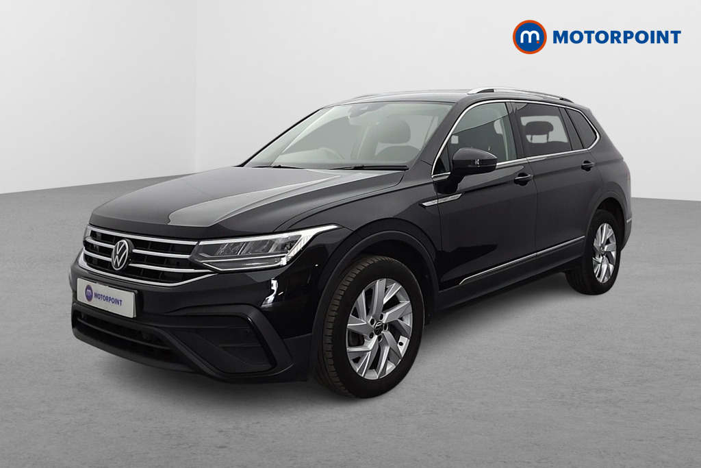 Volkswagen Tiguan Allspace Life Automatic Petrol SUV - Stock Number (1649526) - Passenger side front corner
