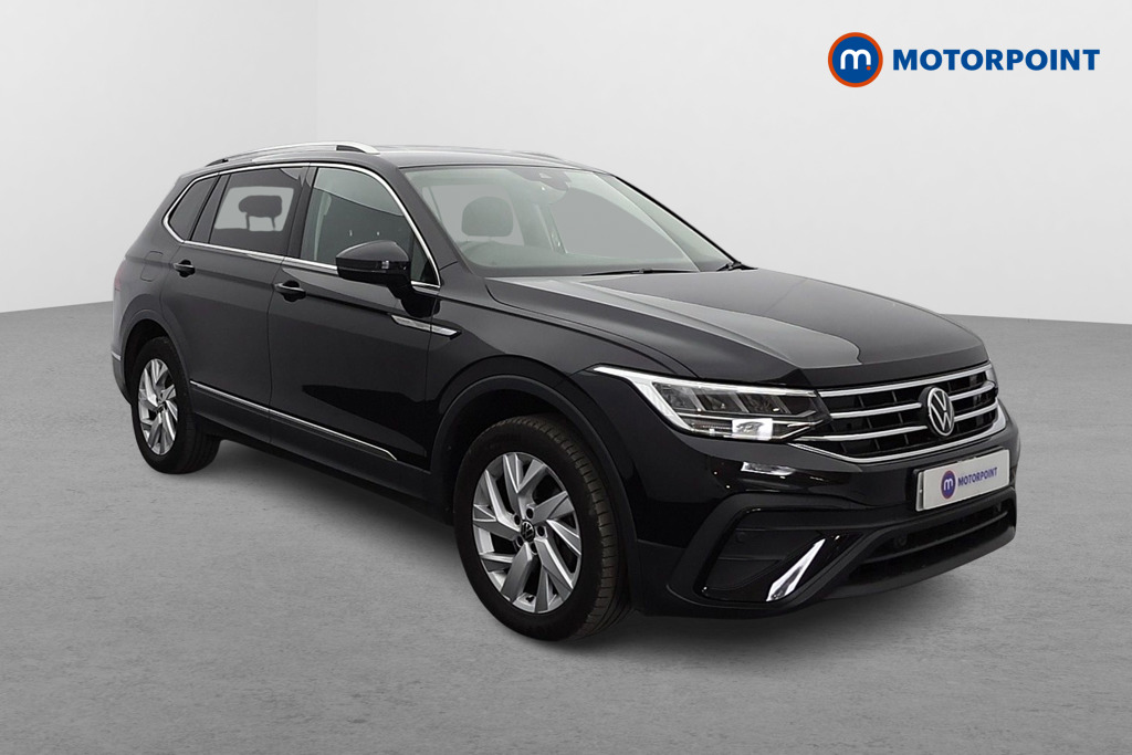Volkswagen Tiguan Allspace Life Automatic Petrol SUV - Stock Number (1649526) - Drivers side front corner