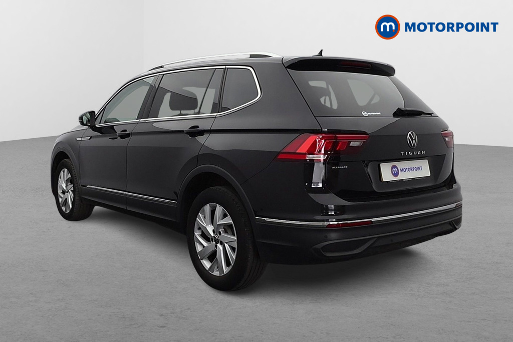 Volkswagen Tiguan Allspace Life Automatic Petrol SUV - Stock Number (1649526) - Passenger side rear corner