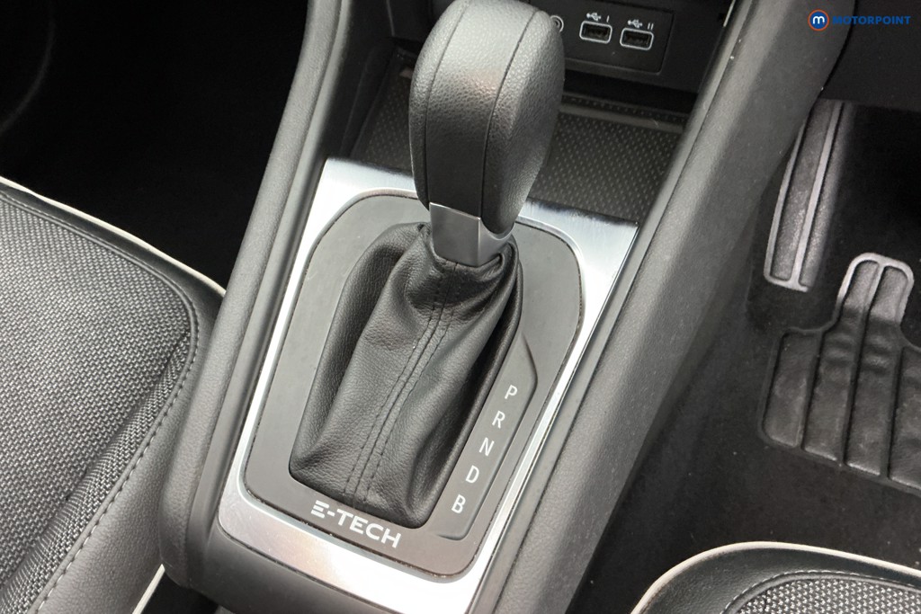 Renault Captur Techno Automatic Petrol-Electric Hybrid SUV - Stock Number (1649659) - 15th supplementary image