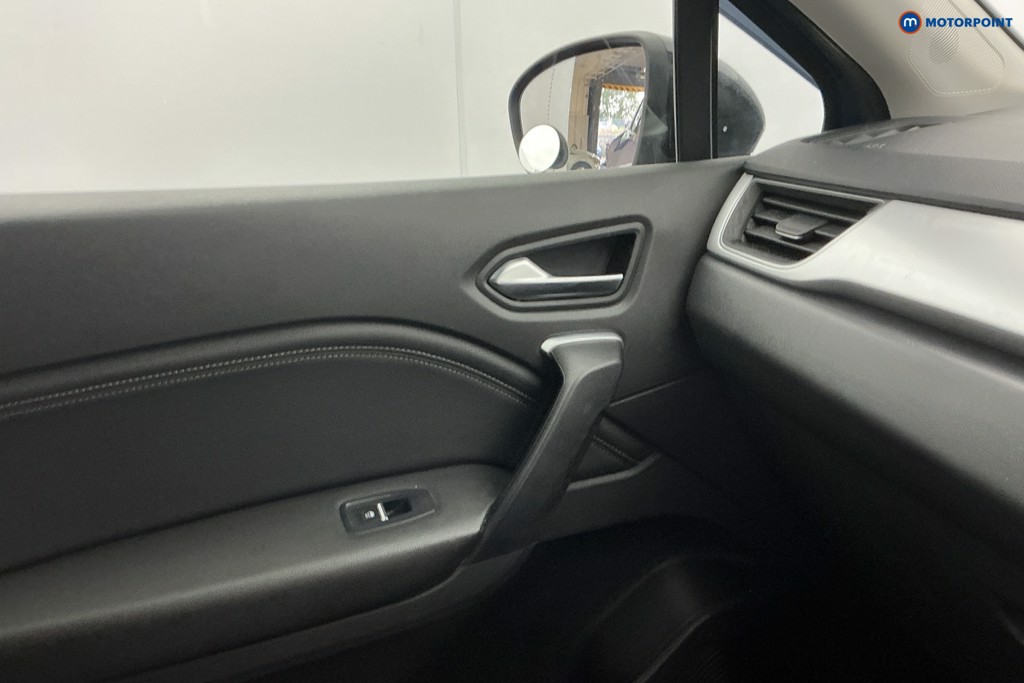 Renault Captur Techno Automatic Petrol-Electric Hybrid SUV - Stock Number (1649659) - 19th supplementary image