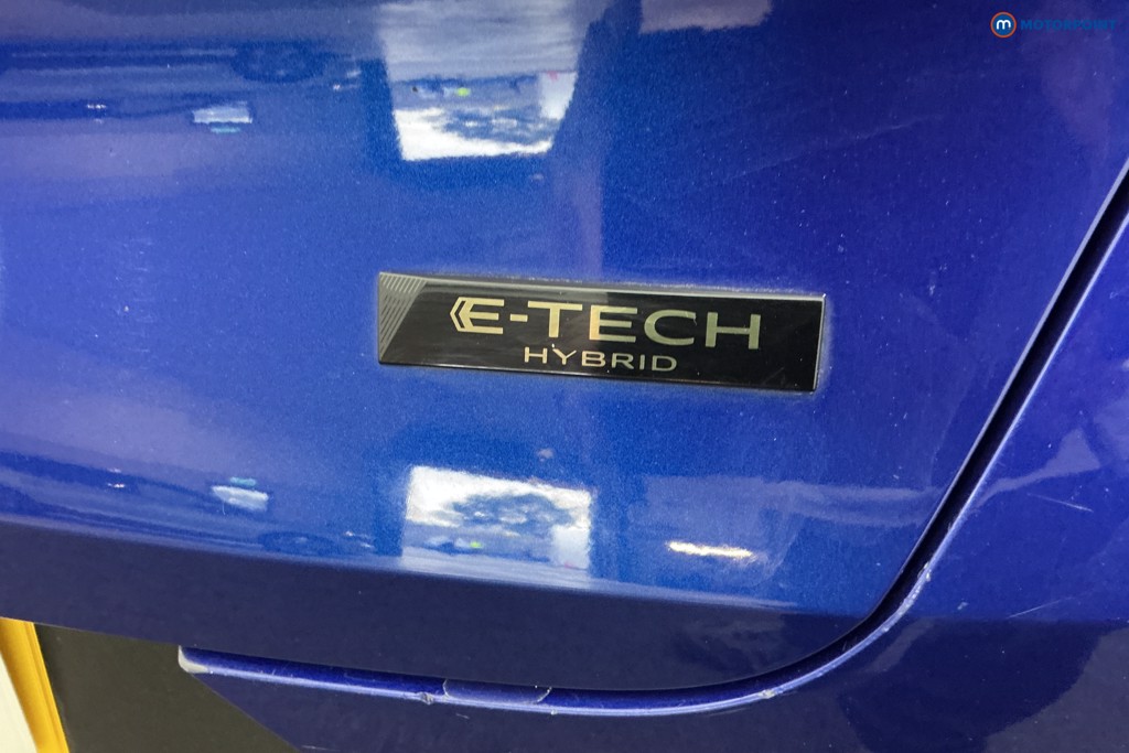 Renault Captur Techno Automatic Petrol-Electric Hybrid SUV - Stock Number (1649659) - 32nd supplementary image