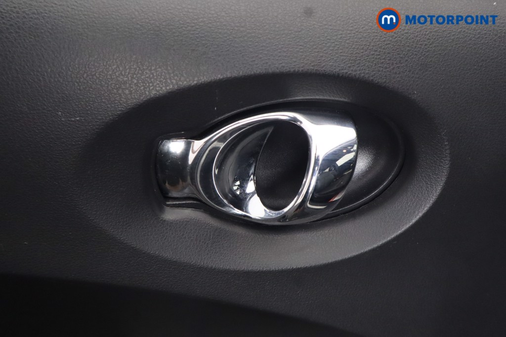 Nissan Juke Tekna Automatic Petrol SUV - Stock Number (1651015) - 36th supplementary image