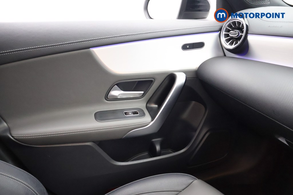 Mercedes-Benz CLA Amg Line Automatic Petrol Plug-In Hybrid Estate - Stock Number (1651032) - 11th supplementary image