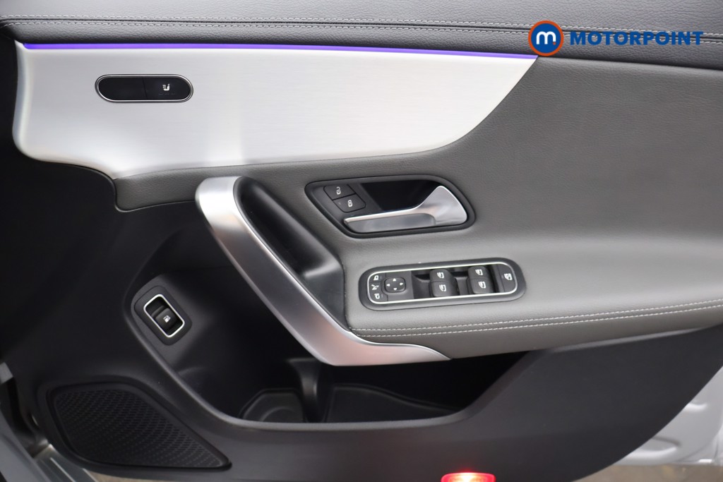 Mercedes-Benz CLA Amg Line Automatic Petrol Plug-In Hybrid Estate - Stock Number (1651032) - 14th supplementary image