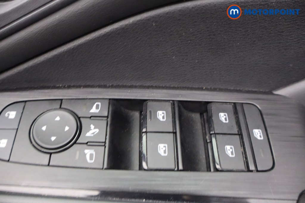 Nissan Qashqai Acenta Premium Manual Petrol SUV - Stock Number (1652445) - 11th supplementary image