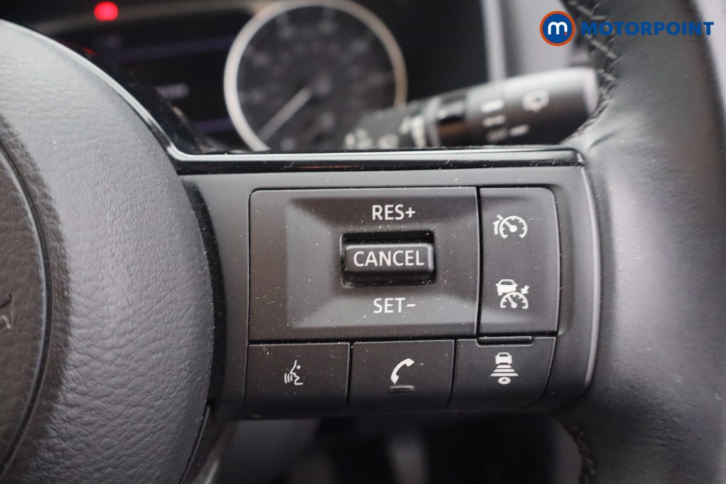 Nissan Qashqai Acenta Premium Manual Petrol SUV - Stock Number (1652445) - 14th supplementary image