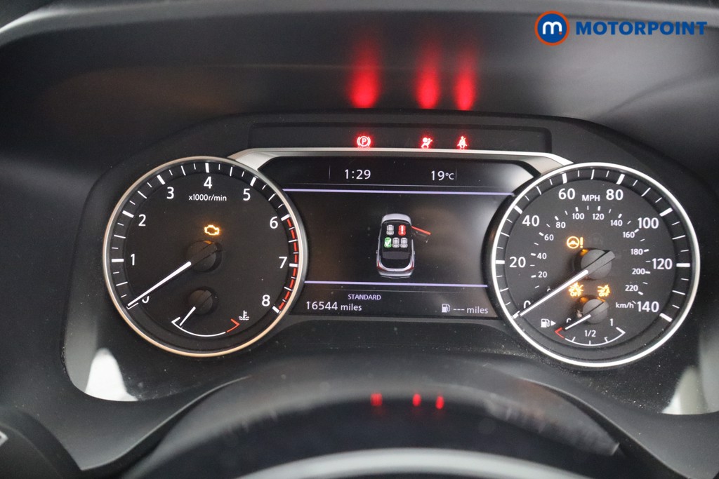 Nissan Qashqai Acenta Premium Manual Petrol SUV - Stock Number (1652445) - 16th supplementary image