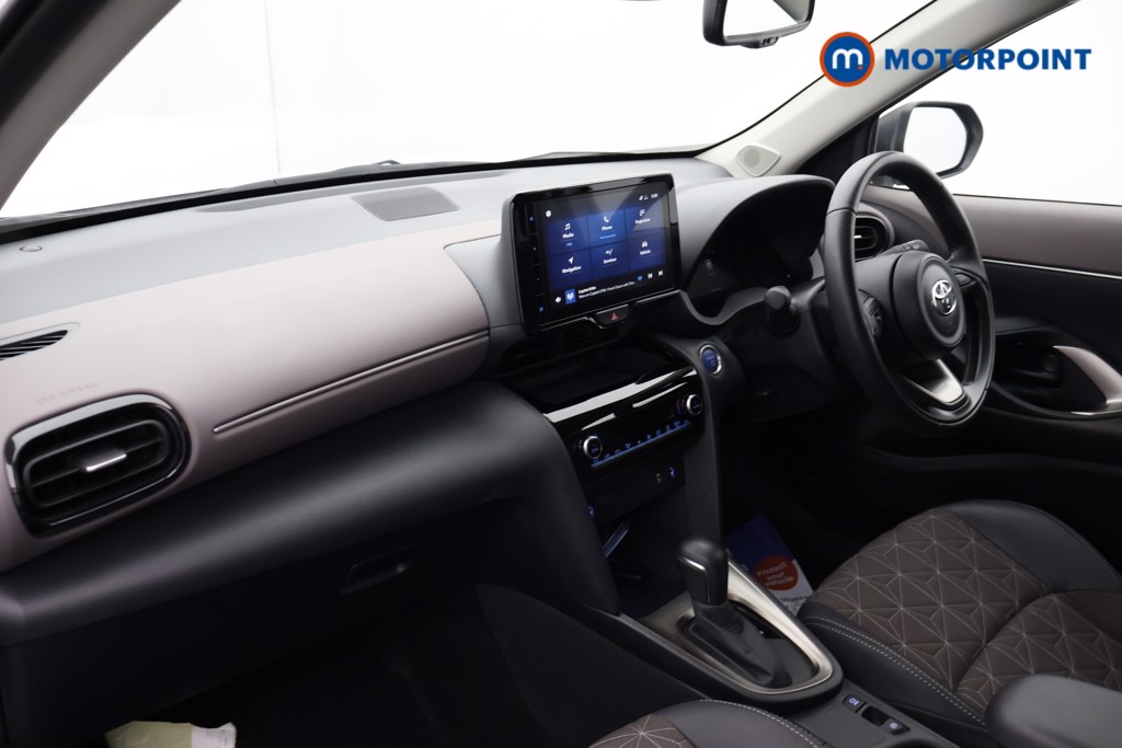 Toyota Yaris Cross Excel Automatic Petrol-Electric Hybrid Estate - Stock Number (1652764) - 18th supplementary image