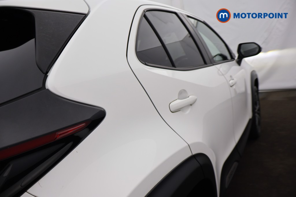 Toyota Yaris Cross Excel Automatic Petrol-Electric Hybrid Estate - Stock Number (1652764) - 23rd supplementary image