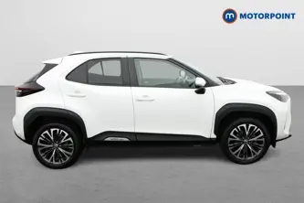 Toyota Yaris Cross Excel Automatic Petrol-Electric Hybrid Estate - Stock Number (1652764) - Drivers side
