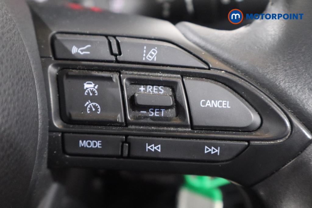 Toyota Yaris Icon Automatic Petrol-Electric Hybrid Hatchback - Stock Number (1654447) - 10th supplementary image