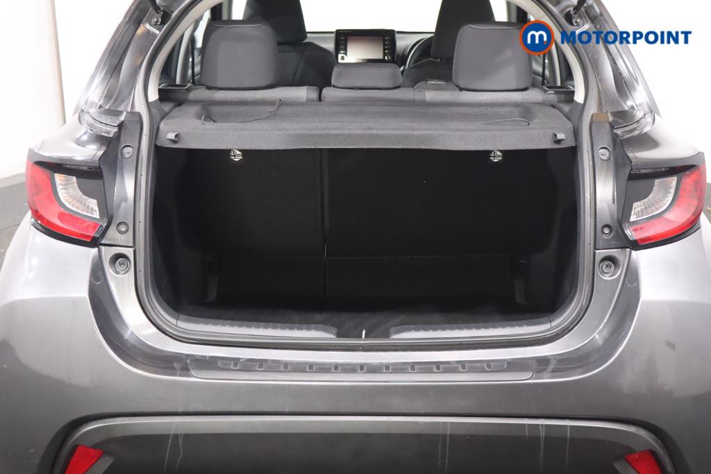 Toyota Yaris Icon Automatic Petrol-Electric Hybrid Hatchback - Stock Number (1654447) - 16th supplementary image