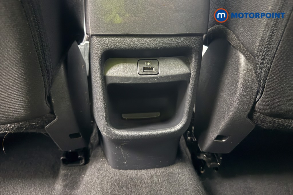Nissan Juke N-Connecta Automatic Petrol SUV - Stock Number (1655528) - 10th supplementary image